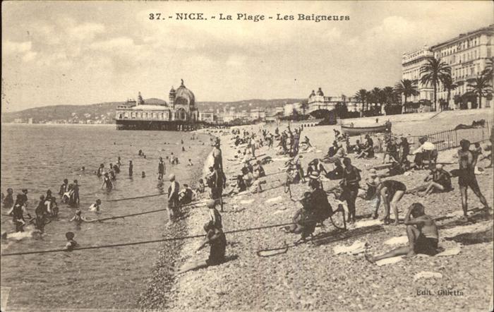 Nice Alpes Maritimes Plage Baigneurs