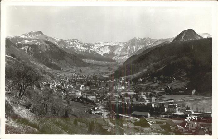 Mont-Dore Ville et vallee de la Dordogne