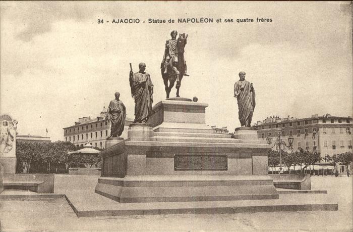 Ajaccio Statue de Napoleon et ses quatre freres