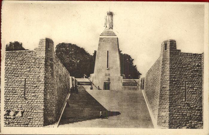 Verdun Meuse Monument a la Victoire Leon Chesnay Jea
