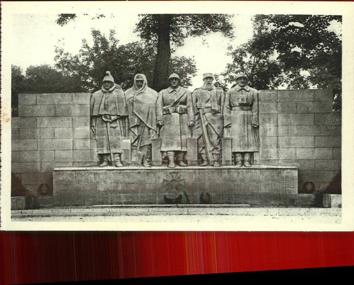 Verdun Meuse Monument aux Enfants de Verdun Guerre M