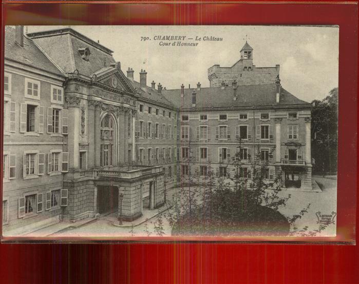 Chambery Savoie Chateau Cour d_Honneur