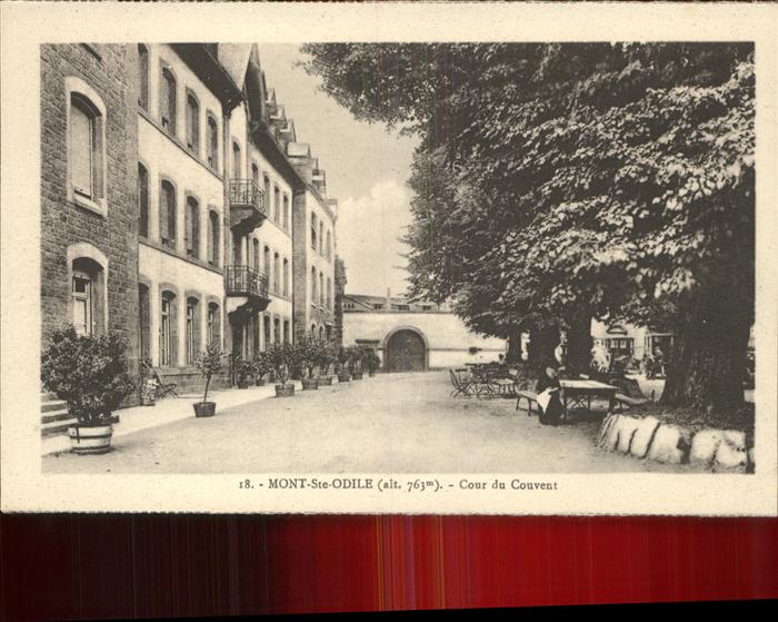 Mont-Ste-Odile Mont-Sainte-Odile Cour du Couvent Kloser