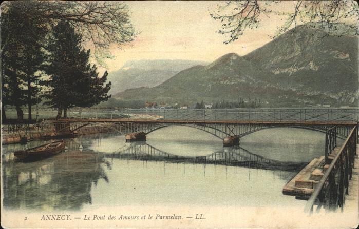 Annecy Haute-Savoie Pont des Amours et le Parmelan