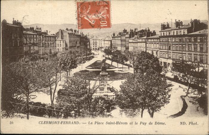 Clermont Ferrand Puy de Dome Place Saint Herem et le Puy de Dome Mon