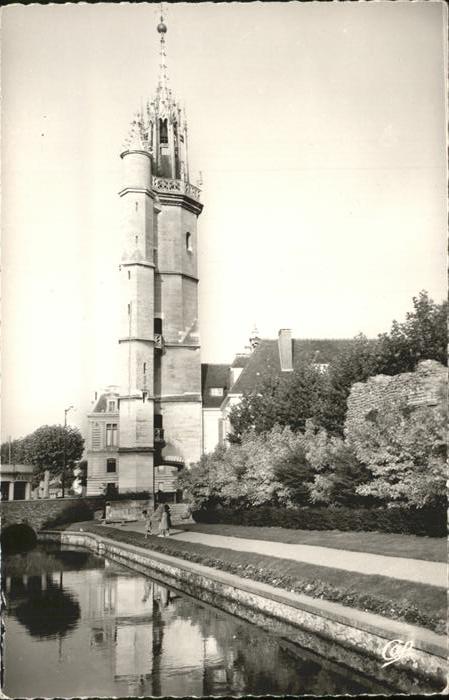 Evreux Promenade de l'Iton et Tour de l_Horlog
