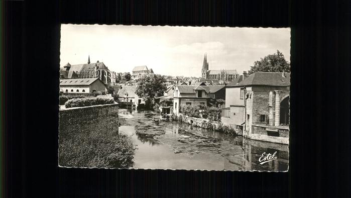 Chartres 28 Vue sur l'Eure Cathedrale Eglise Saint