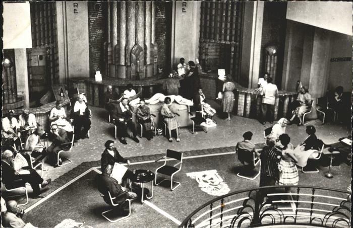 Aix-les-Bains Salon de l'Etablissement thermal