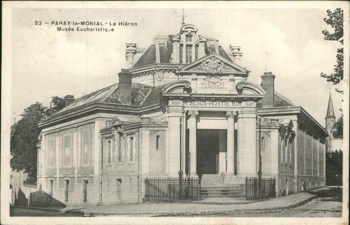 Paray-le-Monial Le Hieron Musee Eucharistique