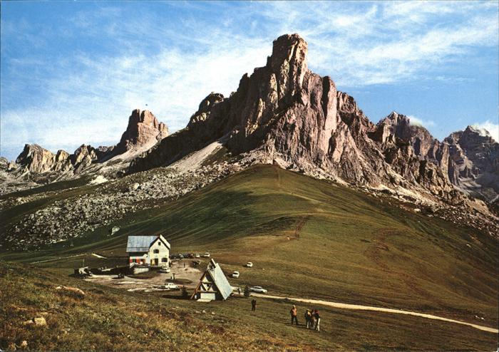 Passo Giau Dolomiten mit La Gusella