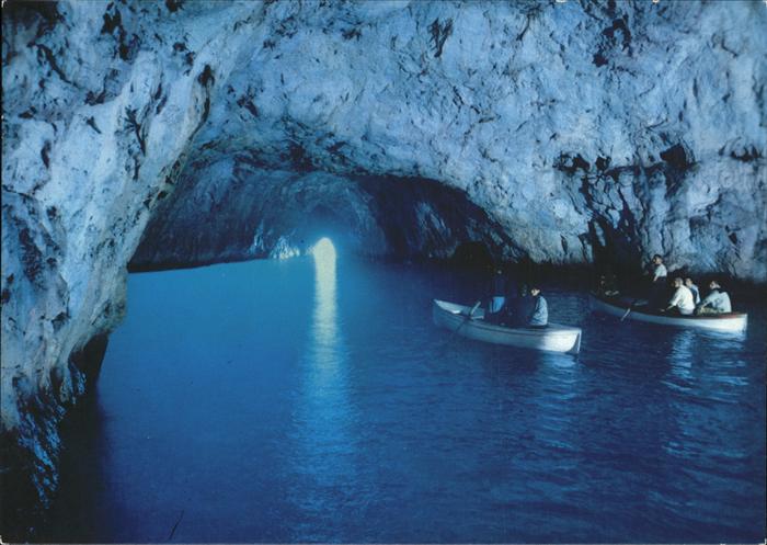 Hoehlen Caves Grottes Capri Grotta Azzurra Blaue Grotte