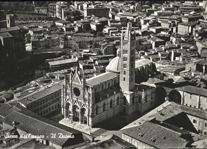 Siena dall aereo Il Duomo