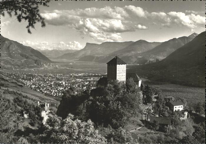Merano Meran Castelli Fontana e Tirolo