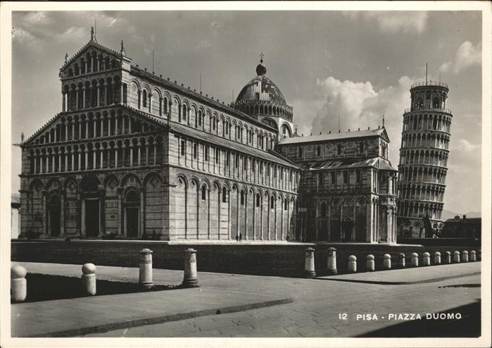 Pisa Piazza Duomo