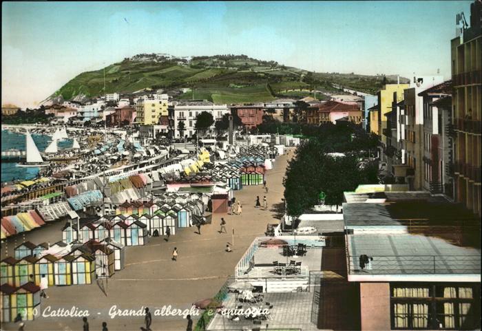 Cattolica Rimini Grandi albewrghi e spiaggia