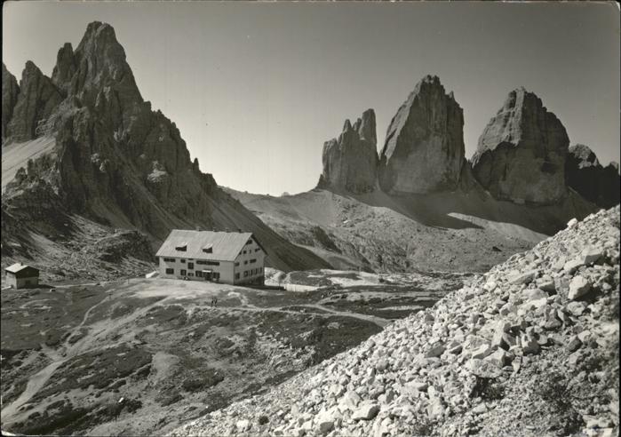 Dolomiti Tre Cime di Lavaredo Rifugio Locatelli