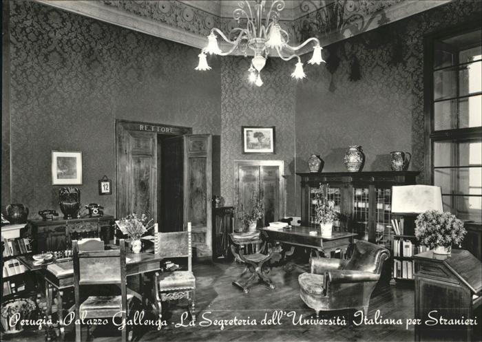 Perugia Palazzo Gallenga La Segreteria dell Uni
