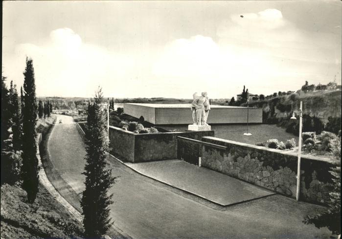 Rom Roma Esterno del Mausoleo Ardeatino