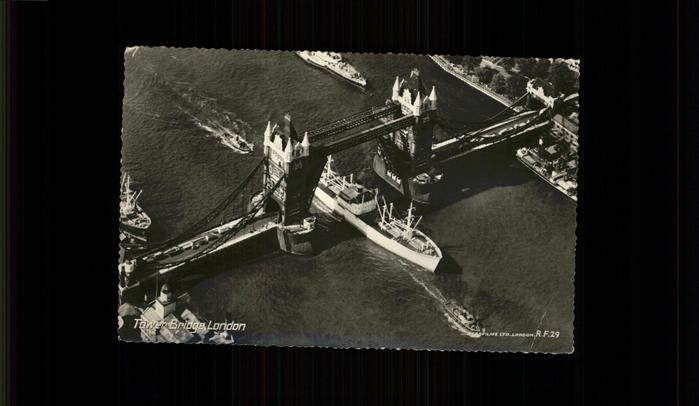 London Air Tower Bridge Fliegeraufnahme