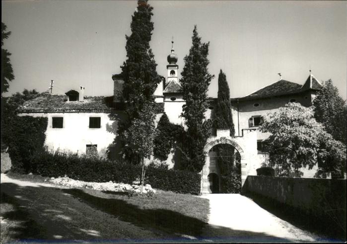Kaltern Weinstrasse Tirol Schloss Campan
