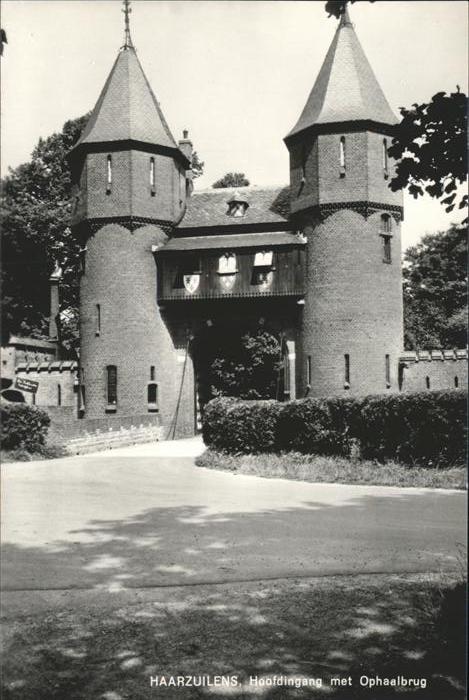 Niederlande Haarzuilens Hoofdingang met Ophaalbrug