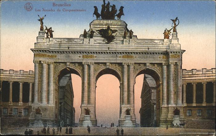 Bruessel Bruxelles Les Arcades du Cinquantenaire