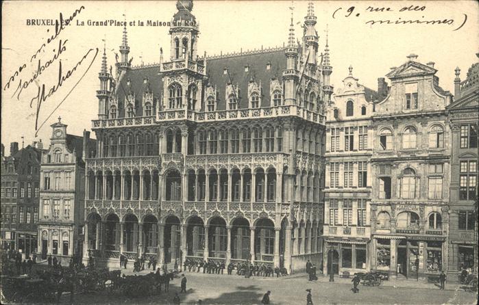 Bruessel Bruxelles La Grand Place et la Maison au Roi