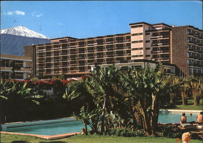 Puerto de la Cruz Eurotel con el Teide al fondo Swimming Pool