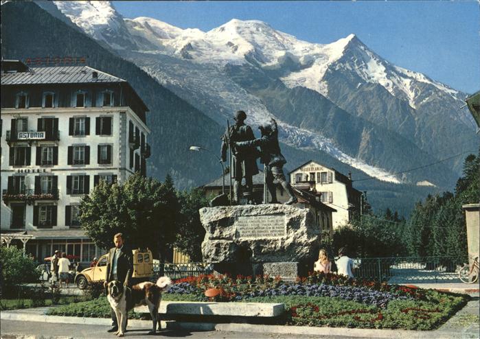 Chamonix Mont Blanc Monument Jacques Balmat