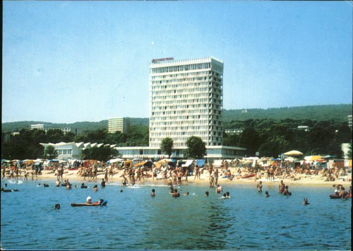 Slatni Pjasazi Hotel International