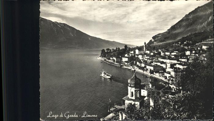 Limone sul Garda Panorama Schiff