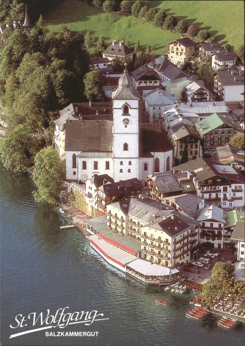 St Wolfgang Wolfgangsee Wallfahrtskirche Hotel Weisses Roessl Fliegeraufnahme