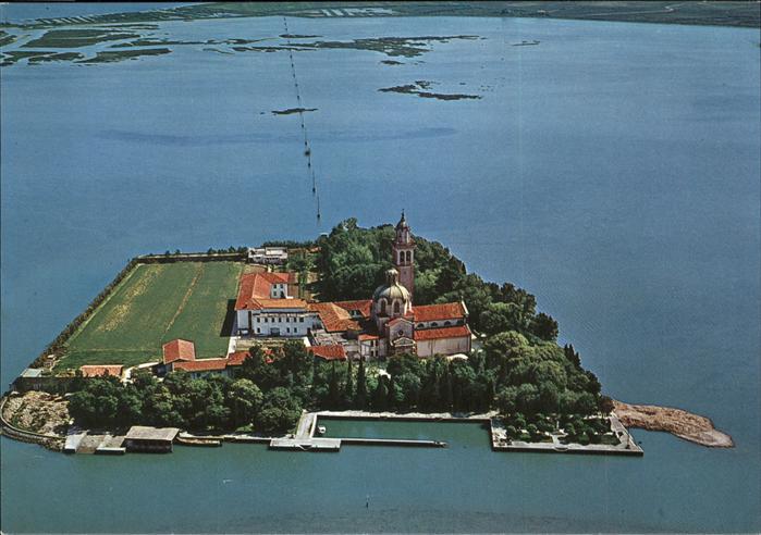 Grado Gorizia Isola e Santuario di Barbana Fliegeraufnahme