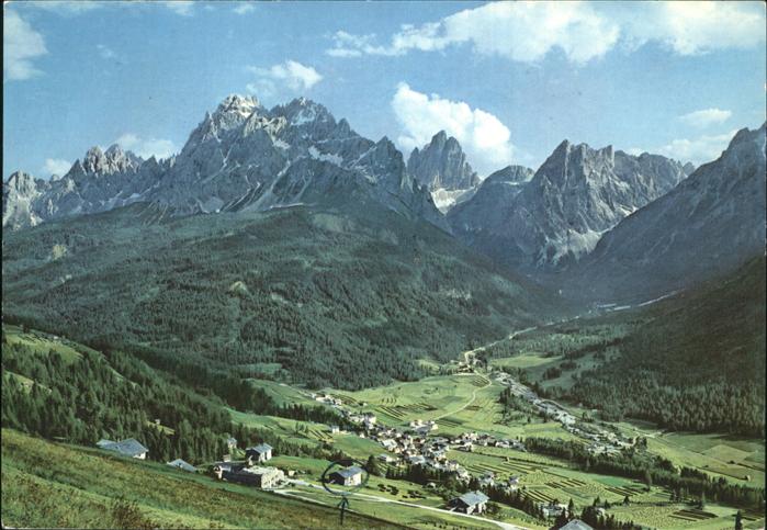 Moso Sesto mit Dolomiten Fliegeraufnahme