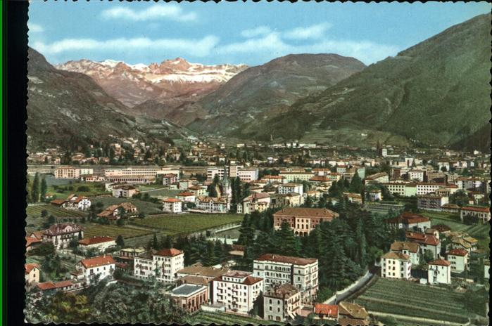 Bozen Suedtirol Panorama mit Rosengarten