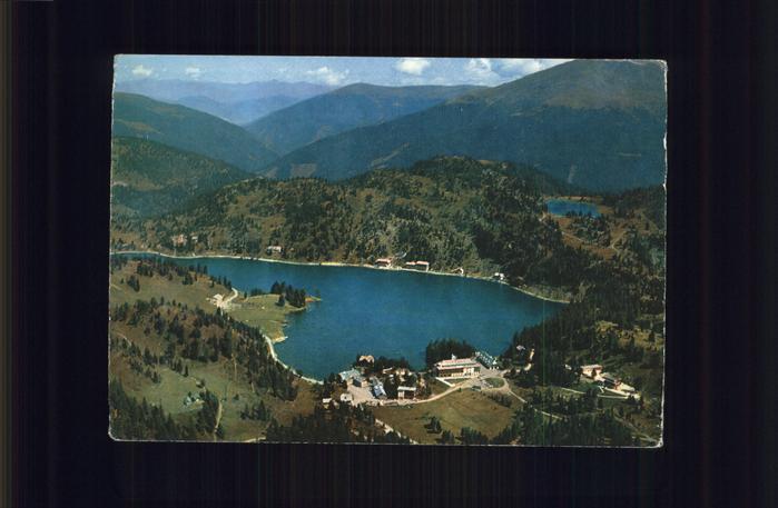 Turracher Hoehe mit Turracher und Schwarzsee Fliegeraufnahme