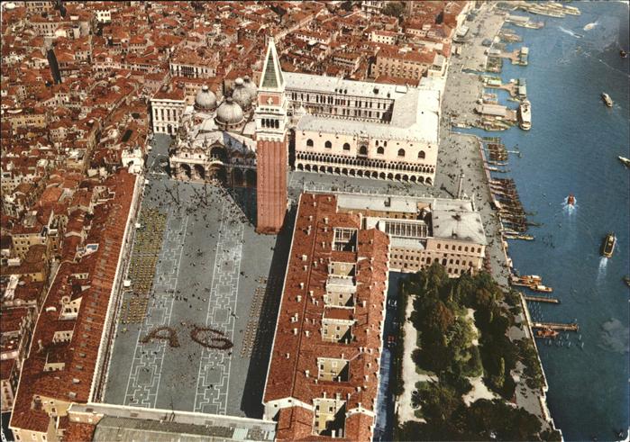 Venezia Venedig Piazza San Marco dall aerea