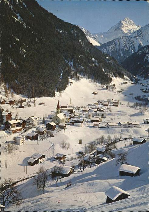 Gaschurn Vorarlberg Panorama im Schnee Vallüla