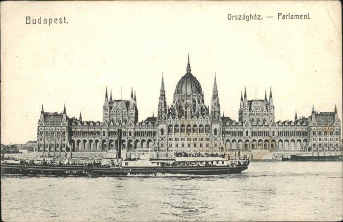 Budapest Orszaghaz Parlament Dampfschiff
