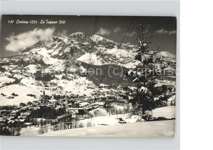 Cortina d Ampezzo Panorama Le Tofane Dolomiti