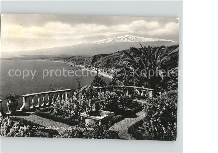 Taormina Sizilien Panorama Etna from Garden of the count Marzotto aetna Vulkan