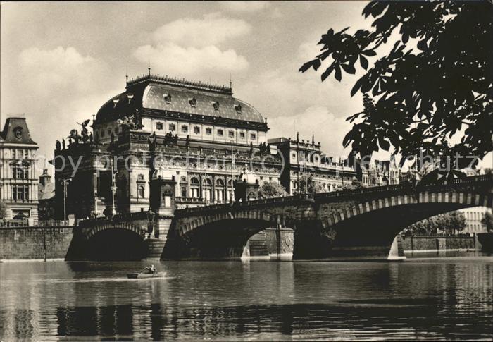 Theatergebaeude Praha narodni divadlo Prag Nationalthea