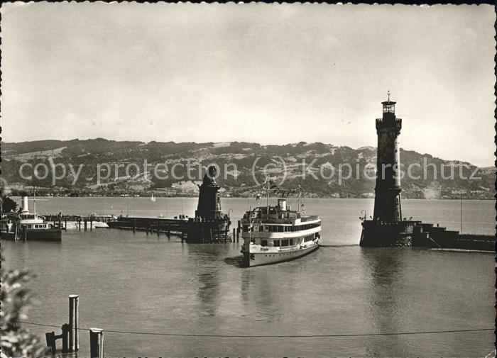 Dampfer Binnenschifffahrt Leuchtturm Lindau-Bodensee Hafeneinfahr