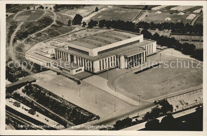 BERLIN  CITY Deutschlandhalle (mit sauberem Sonderstempel)