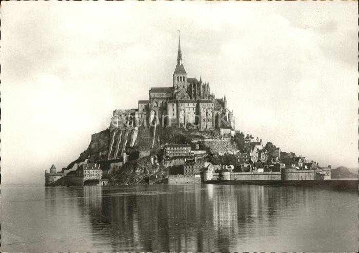 Mont-Saint-Michel Abbaye Vue generale