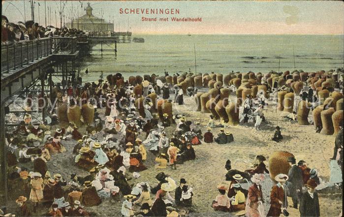 Scheveningen Strand met Wandelhoofd