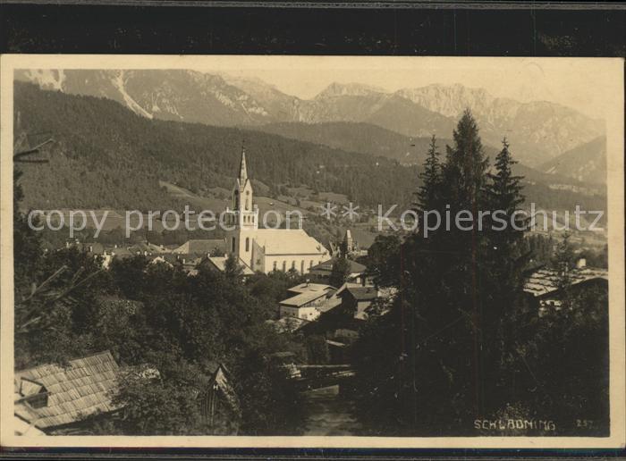Schladming Obersteiermark Ortsansicht mit Kirche Alpenpanorama