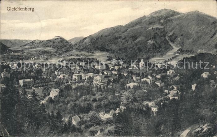 Bad Gleichenberg Gesamtansicht Hügelland Steiermark