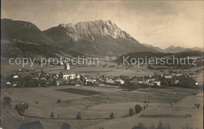 Admont Steiermark Gesamtansicht mit Ennstaler Alpen