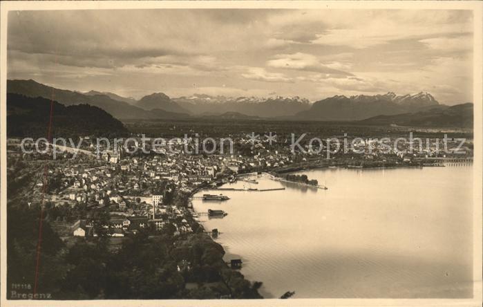 Bregenz Vorarlberg Panorama mit Schweizer Bergen Bodensee Hafen